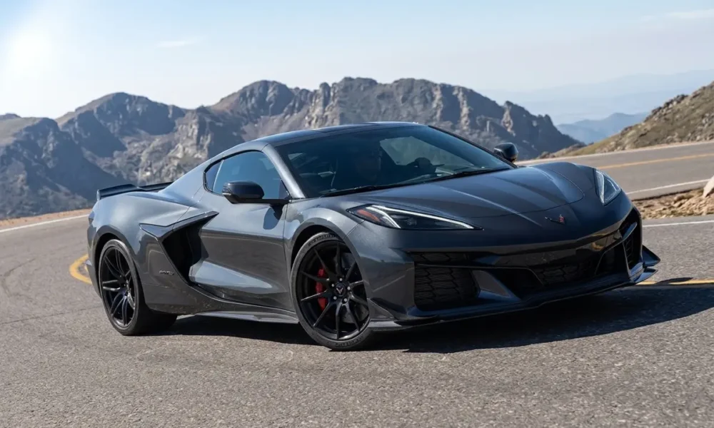 2027 Chevrolet Corvette Grand Sport X hybrid widebody mountain drive
