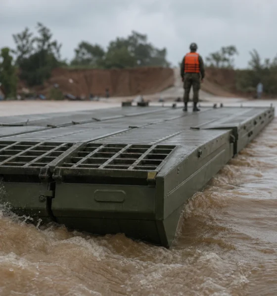 China Anneng pontoon bridge Guangxi flood rescue death toll