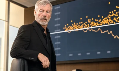 Michael Saylor Strategy Bitcoin Orange Dots chart buy or sell