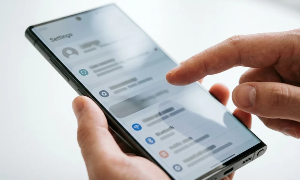 Samsung Galaxy phone Settings screen missing Galaxy Buds shortcut