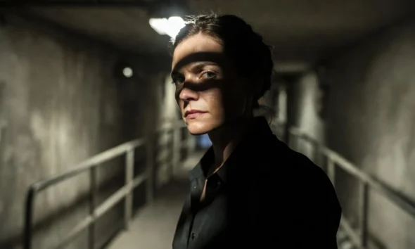 Silo Season 3 review parallel timeline pivot