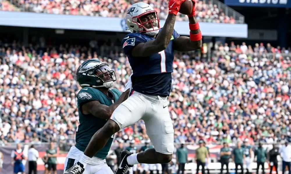 A.J. Brown Patriots catch against Eagles joint practice 2026